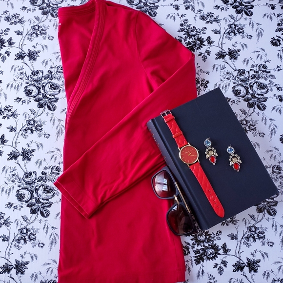 Sweater - Picture 2 of 3